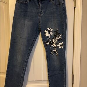 Elliott & Vine black and white floral skinny jeans